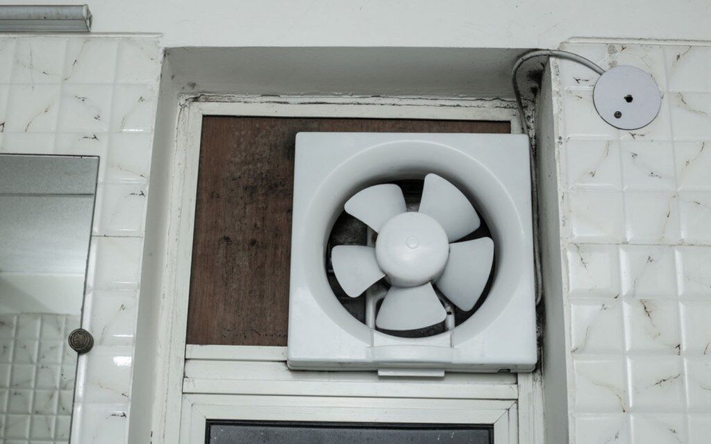 A Homeowner S Guide On Bathroom Fan Honguan - How Much Does It Cost To Fit A Bathroom Ventilation Fan
